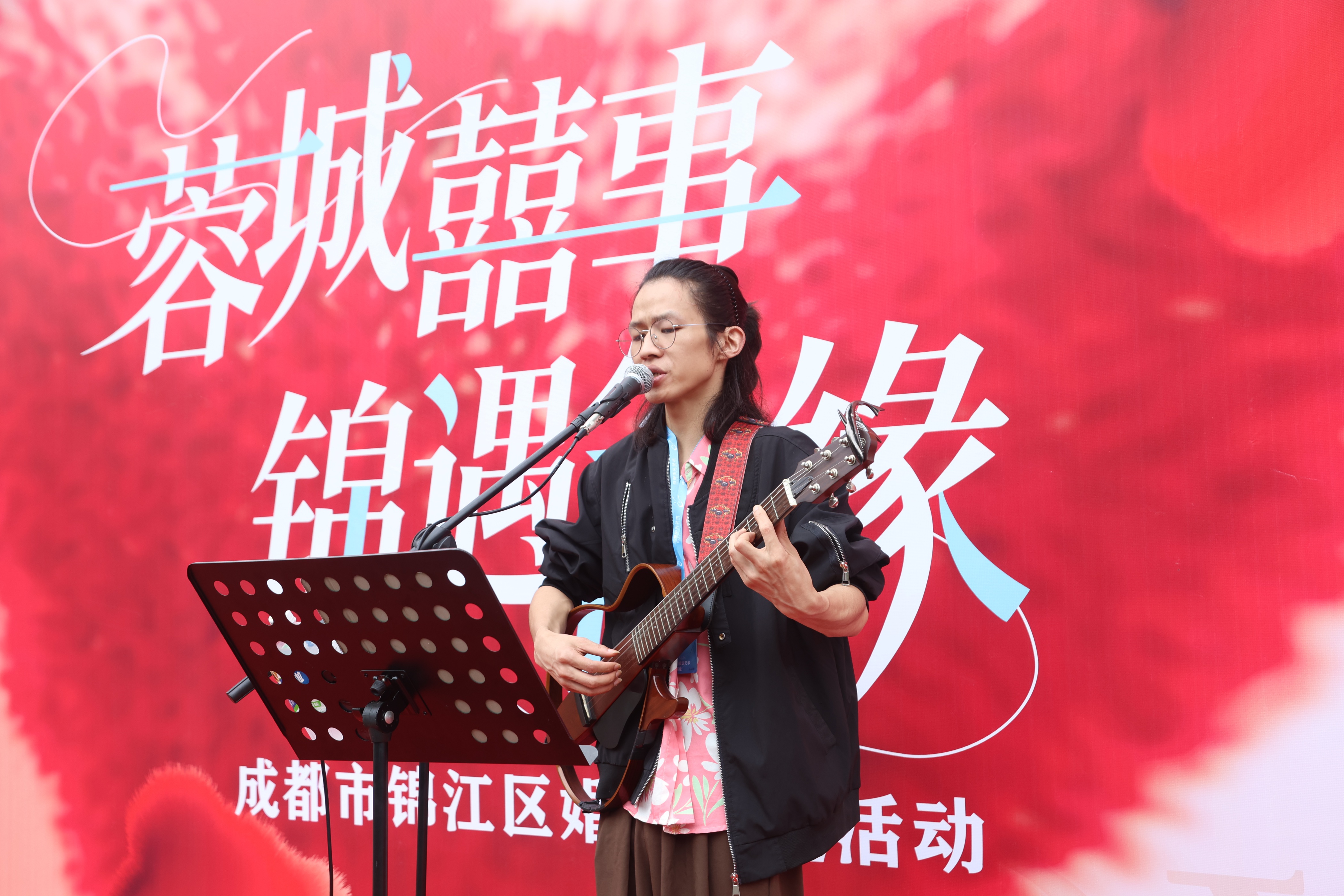 蓉城囍事｜国庆首日成都合江亭浪漫满溢