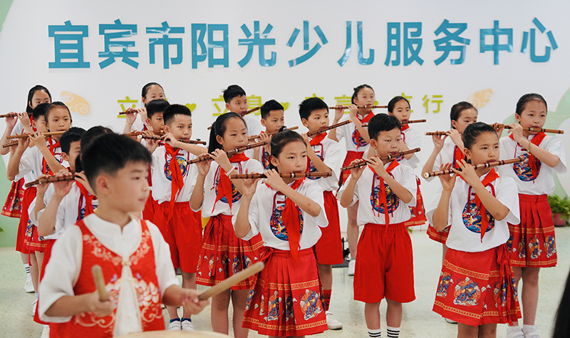 四川宜宾：小学校园绽放“民族团结”之花 体育化身民族团结“黏合剂”_fororder_图片-1