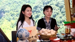 宜宾市首个助农直播电商示范基地在筠连县正式落地