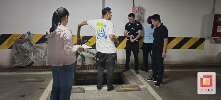 高峰街道多措并举迎“双节”