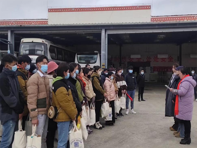 阿坝典范 开局突破｜“春风”吹暖若尔盖 东西协作助力牧民就业增收_fororder_图片2