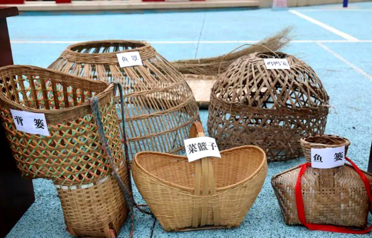 宜宾南溪区：看麻竹如何从“生态绿”变“致富金”_fororder_竹制品-供图-南溪区融媒体中心