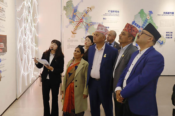 国际友城代表团蓉德行:深化中外交流 共筑友谊之桥