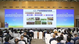 长江上游油菜育种中心在成都邛崃揭牌