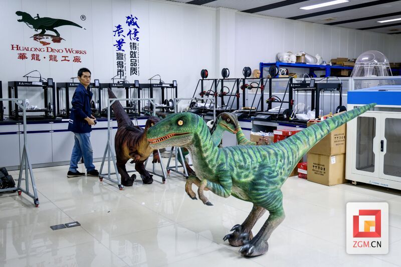 “智”龙行天下！看自贡仿真恐龙如何领跑全球赛道
