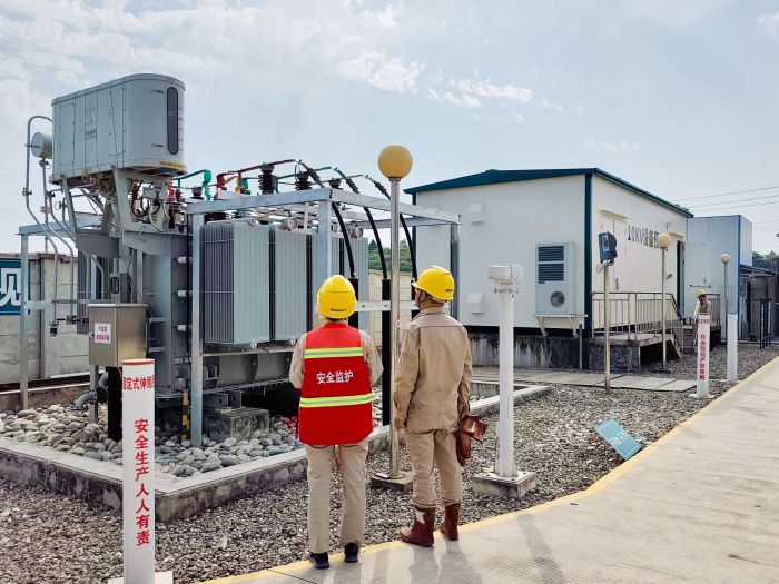补强局域电网 德阳两项35千伏扩建工程投运