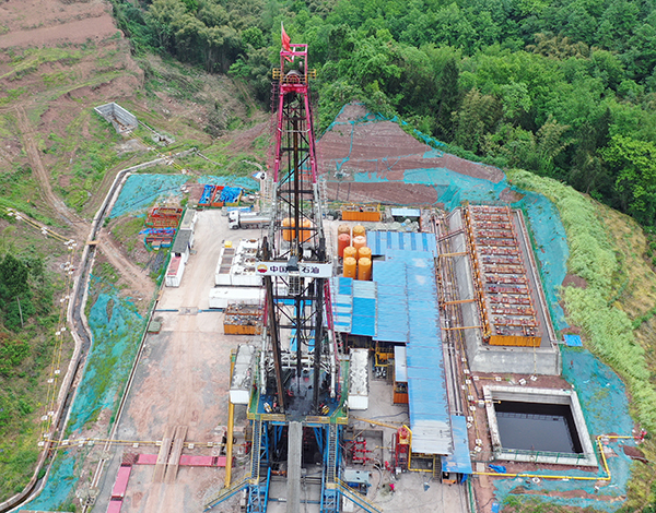从“地下聚宝”到“地上兴业” 眉山丹棱县项目建设热潮涌动_fororder_丹棱县大深3井项目现场