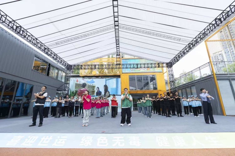 图片默认标题_fororder_活动现场 供图 成都市公安局.JPG