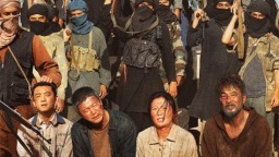 《用武之地》曝特辑 肖央齐溪境外遭绑架极限逃生