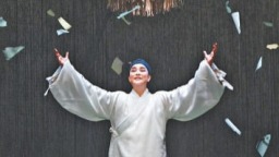 茅威涛版越剧《苏东坡》： 从“演故事”转向“演内心”