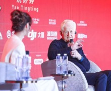 北影节理查德·柯蒂斯电影大师班温暖开讲 在真诚与幽默中书写爱的力量