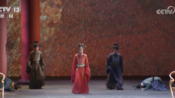 京剧演出一票难求 年轻观众成主力 折射传统文化美丽魅力与文化自信