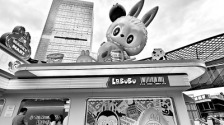 这款“潮玩”何以走红
