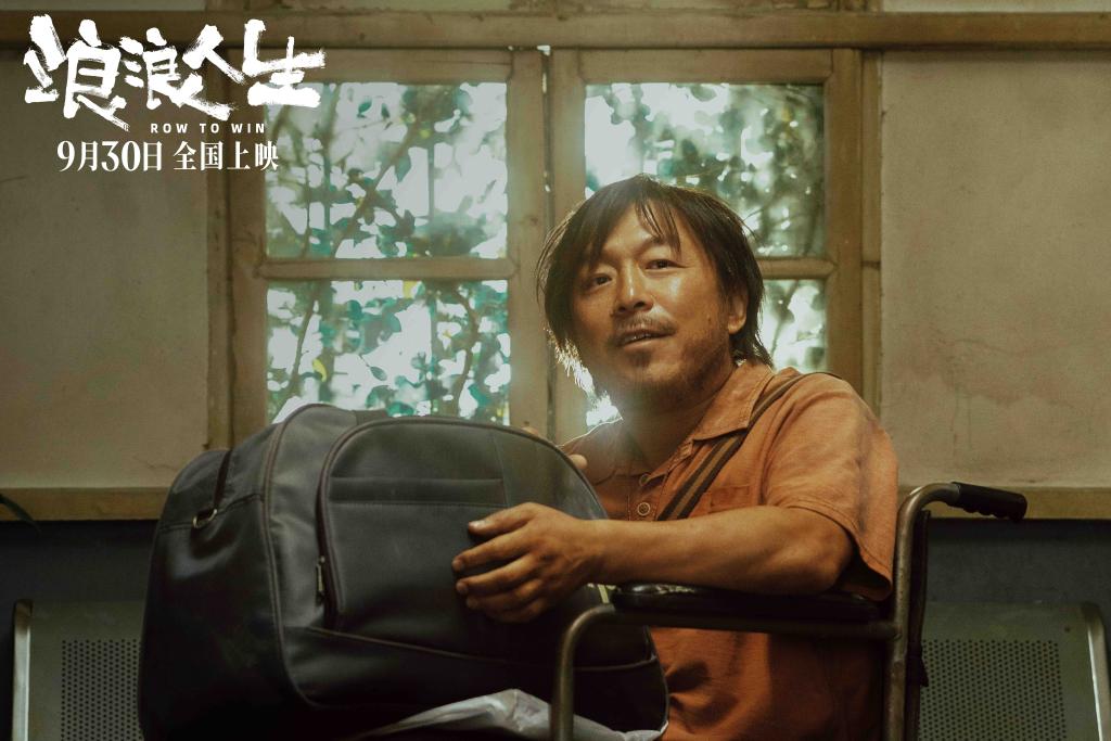 国庆档现实题材电影何以备受关注？