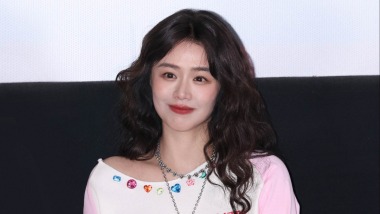 电影《我的妈耶》首映 马思纯：东玉的明媚和旺盛都在滋养着我