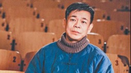 《主角》中扮演引路人“苟师” 孙浩“不服输”演出老艺人风骨